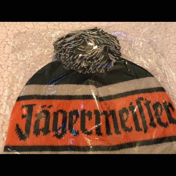 🦌JAGERMEIFTER🥃Official NHL Hat & Bottle Opener⭐️ - Picture 4 of 8